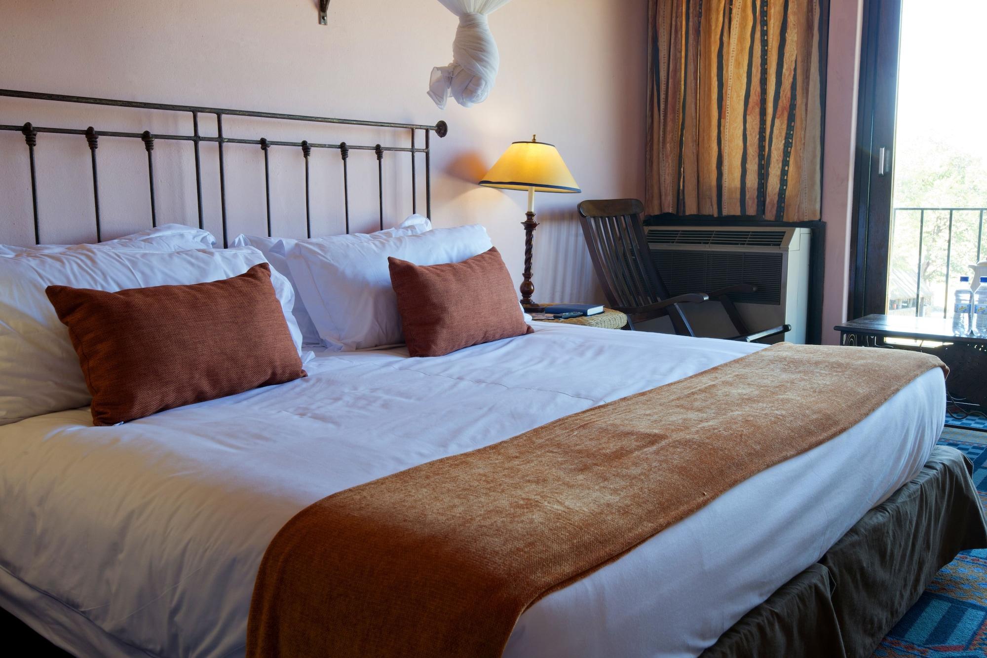 Hwange Safari Lodge Dete Экстерьер фото