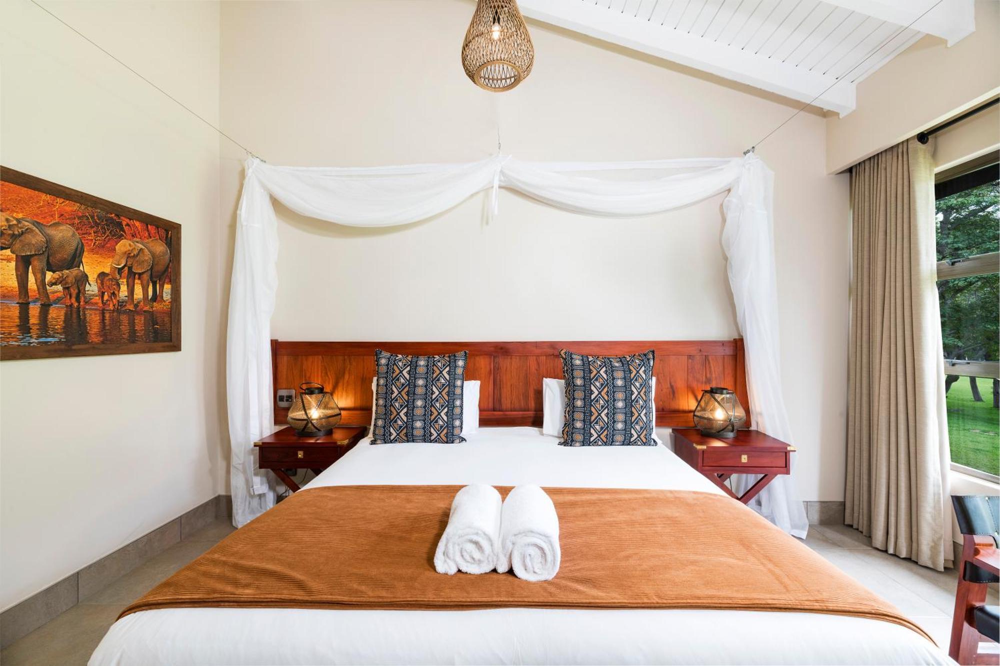 Hwange Safari Lodge Dete Экстерьер фото